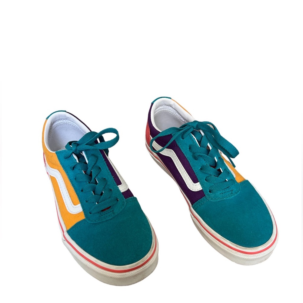 Girls Vans